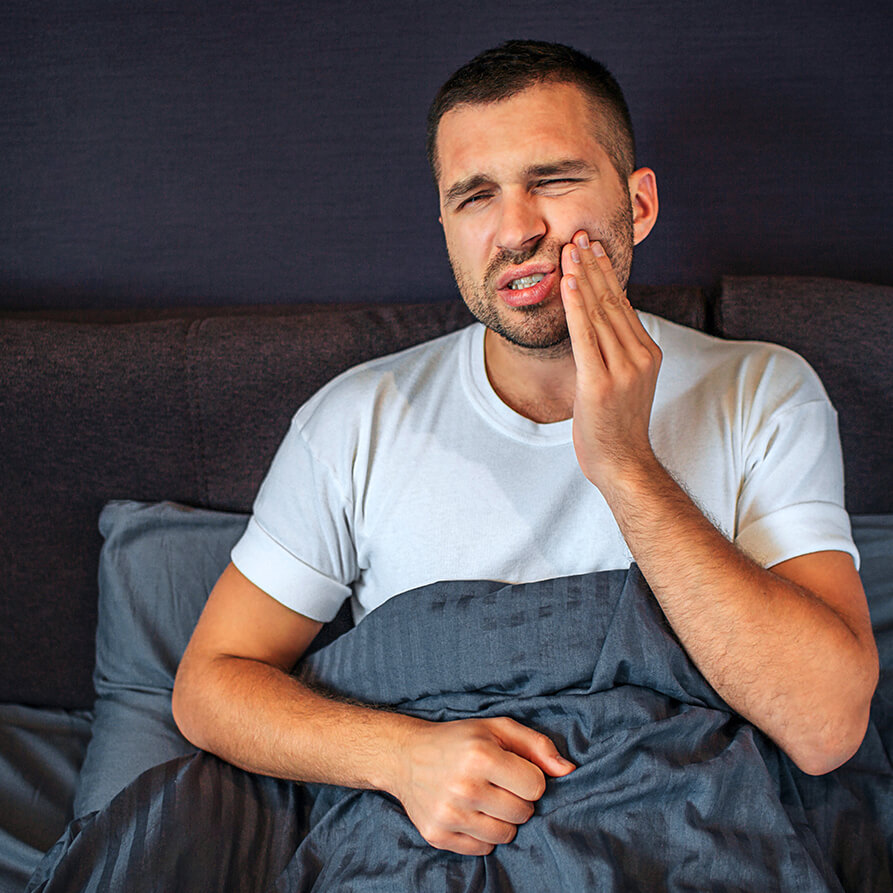 Beschwerden der Mundhöhle aufgrund mangelnder Mundhygiene 